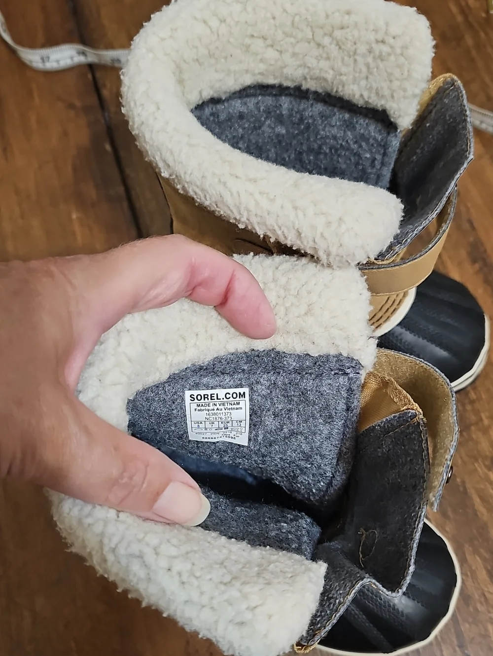 Sorel duck boots